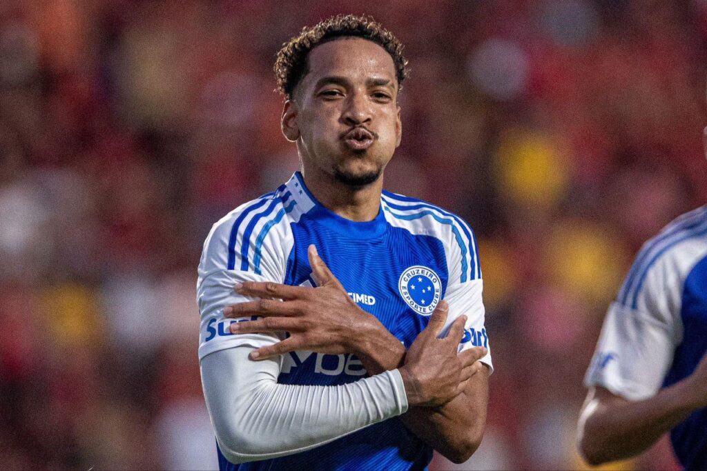 Matheus Pereira. Cruzeiro.