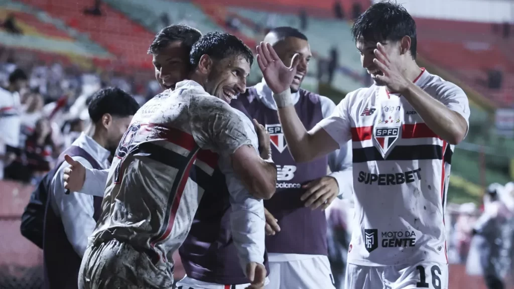 São Paulo x Chapecoense.