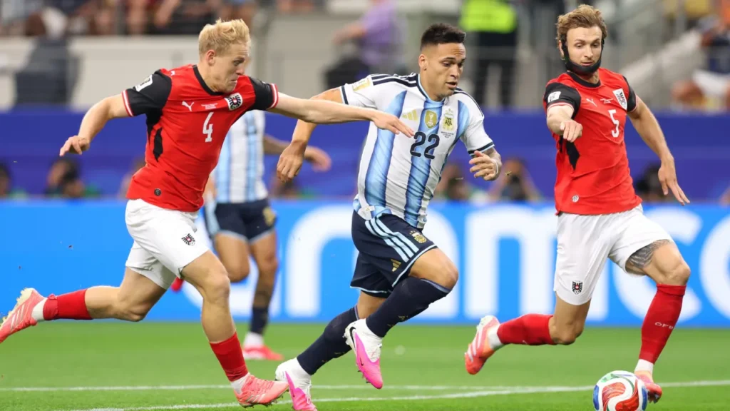 Argentina vence a Áustria, mantém os 100% de aproveitamento e confirma favoritismo na Copa