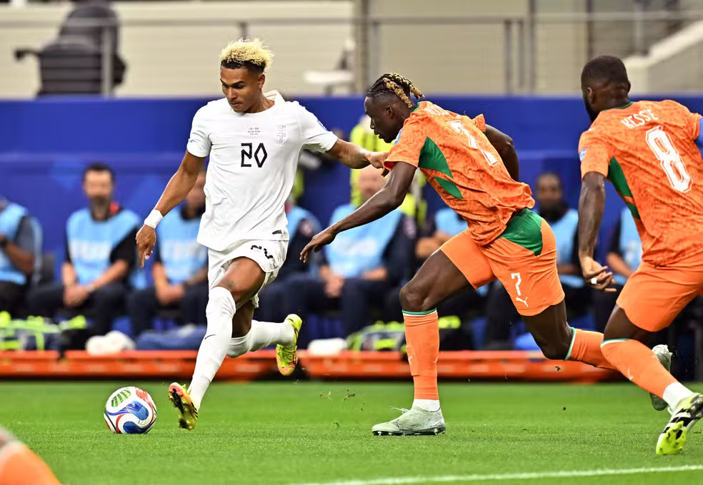 Noruega vira sobre a Costa do Marfim e segue viva no mata-mata da Copa