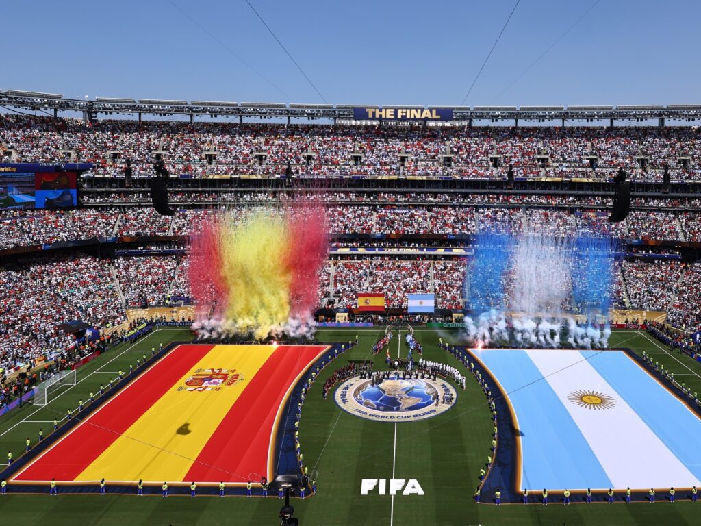 Fifa lucra 4 bilhões de reais em final de Copa do Mundo