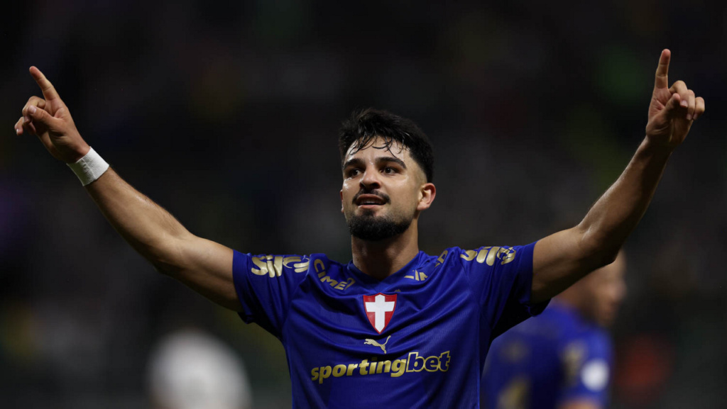 Palmeiras goleia Santos em jogo de ida das quartas da Copa do Brasil O jogador Flaco López, da SE Palmeiras, comemora seu gol contra a equipe do Santos FC, durante partida válida pelas quartas de final, volta, da Copa do Brasil, na arena Nubank Parque. (Foto: Cesar Greco/Palmeiras/by Canon)