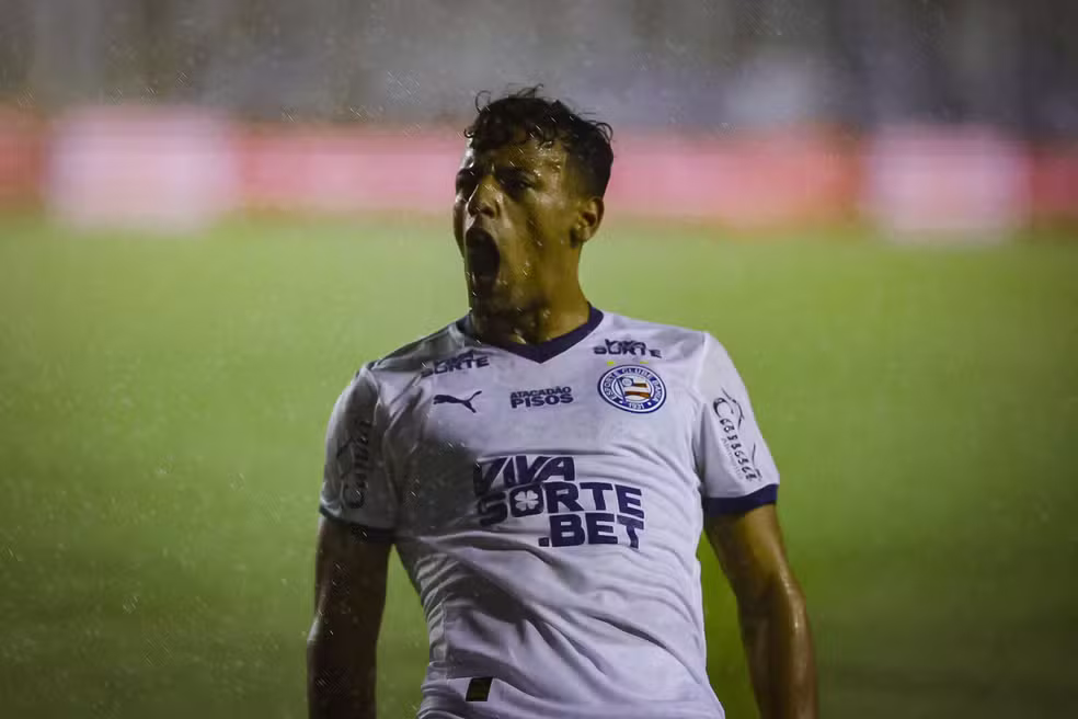 Cruzeiro acerta com atacantes Wesley e Lucho Rodríguez Luciano Rodríguez comemora gol do Bahia na final da Copa do Nordeste — Foto: Letícia Martins/EC Bahia