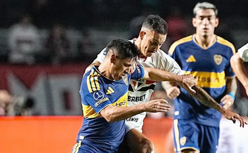 Boca Juniors elimina o São Paulo na Sul-Americana Merentiel e Danielzinho durante São Paulo x Boca Juniors, pela Sul-Americana Imagem: REUTERS/Alex Silva