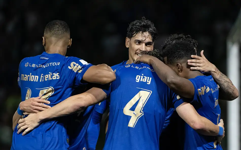 Palmeiras vence Bragantino e se aproxima do título do Brasileirão Palmeiras venceu o Bragantino (Foto: Anderson Romao/AGIF/Folhapress)